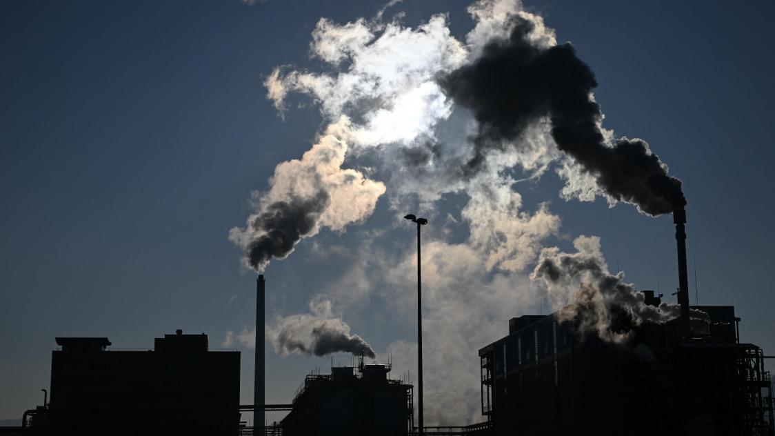 tableau de la pollution par les combustibles fossiles