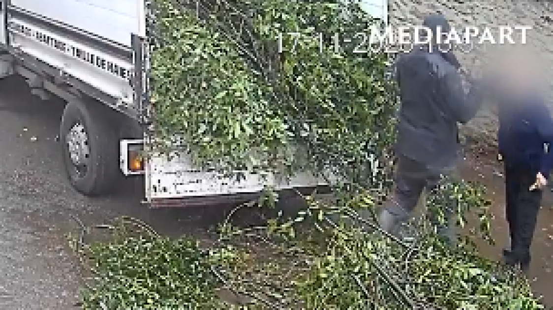 Un jardinier attaqué au cutter et victime d’insultes racistes dans le