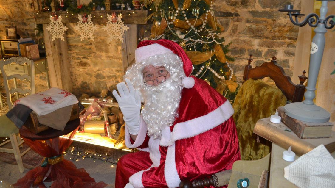 Filvczt Cape De Père Noël De Noël, Avec Design À Capuche Festif, 86cm