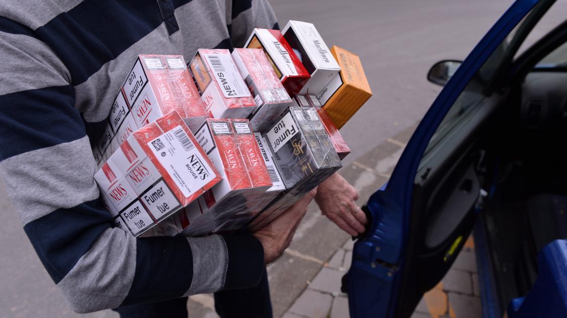 elfbar nachfüll pod läuft aus La revente, c'est pas qu'à Marseille » : à Pontivy, le trafic des puffs bat  son plein sur les réseaux sociaux main image 1
