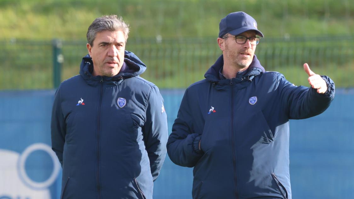 Le Coq Sportif va continuer d equiper l Estac jusqu en 2026