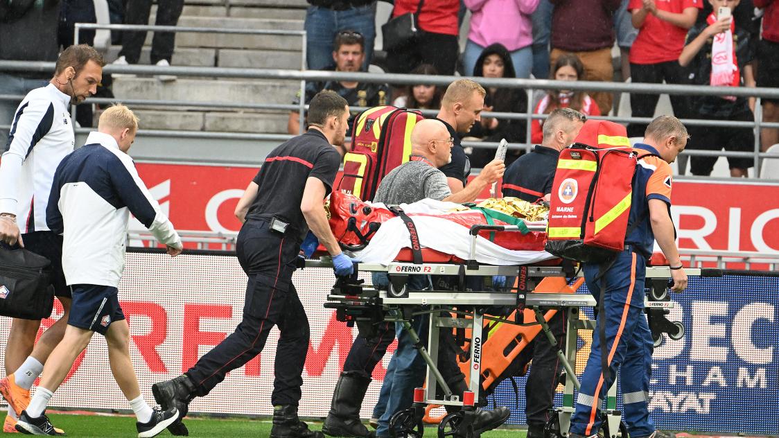 Angel Gomes avait été transporté d’urgence à l’hôpital après une perte de connaissance sur la pelouse du Stade Delaune