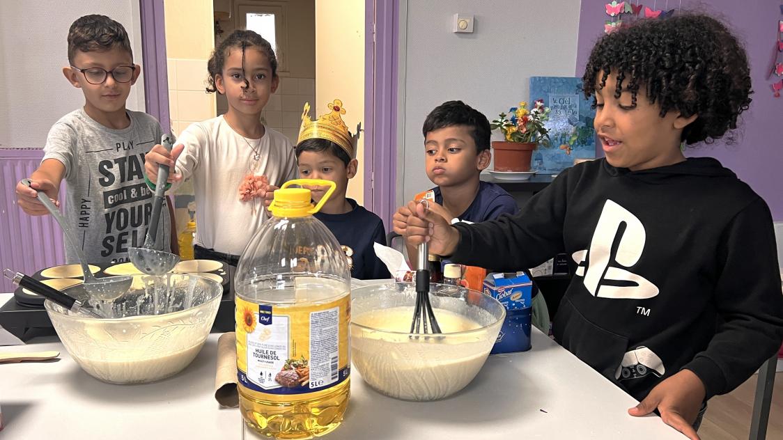 Saint Andre les Vergers A Maugout une crepe party pour lancer les animations