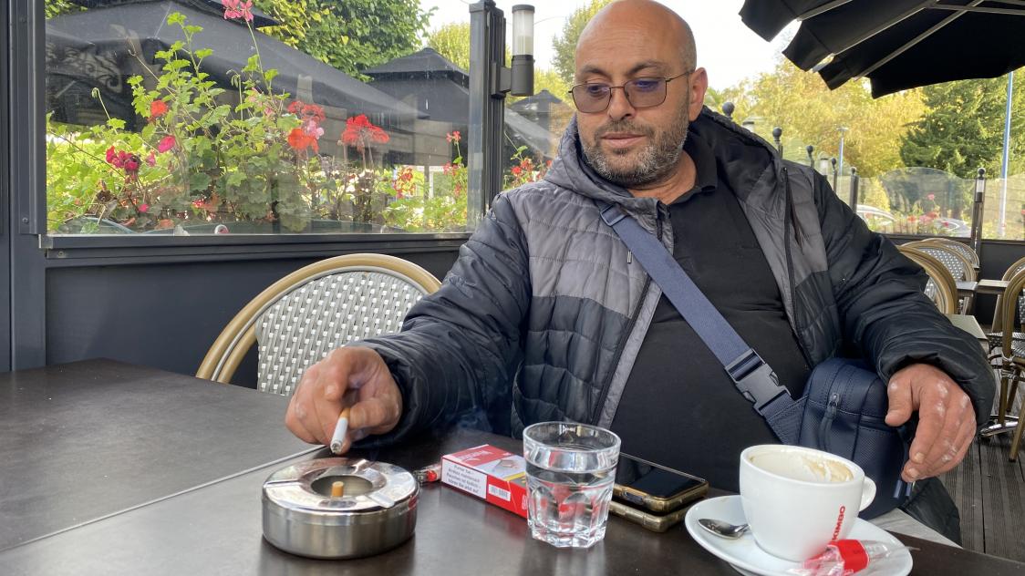 Interdire de fumer en terrasse? Commerants et clients s'inquitent Soissons Interdire de fumer en terrasse? Commerants et clients s'inquitent Soissons