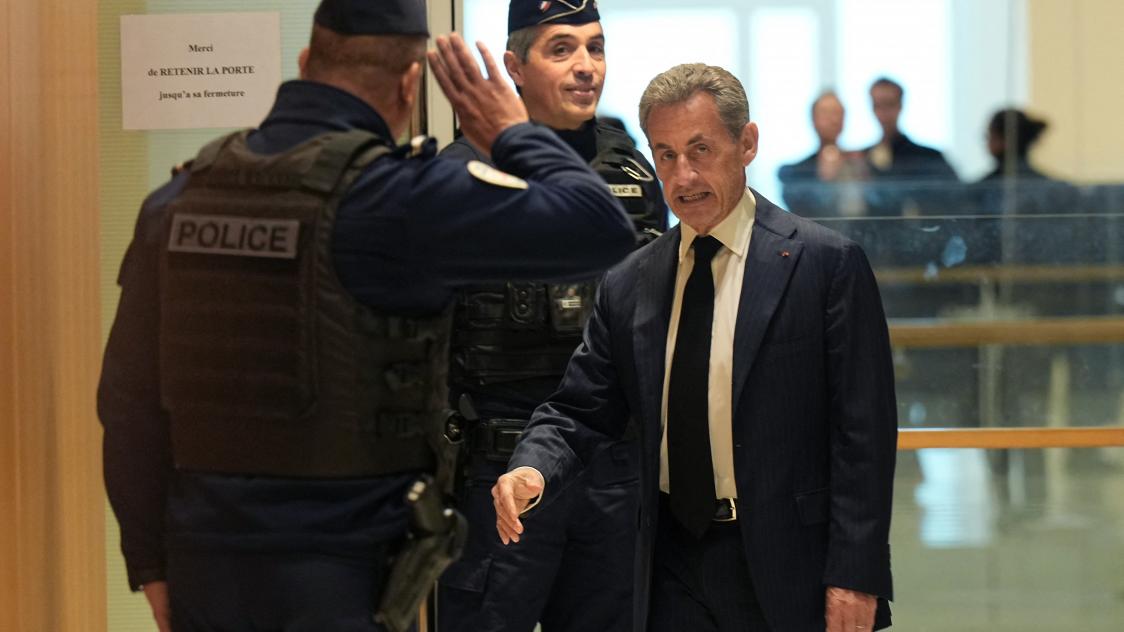 Premières escarmouches à l'ouverture du procès de Nicolas Sarkozy