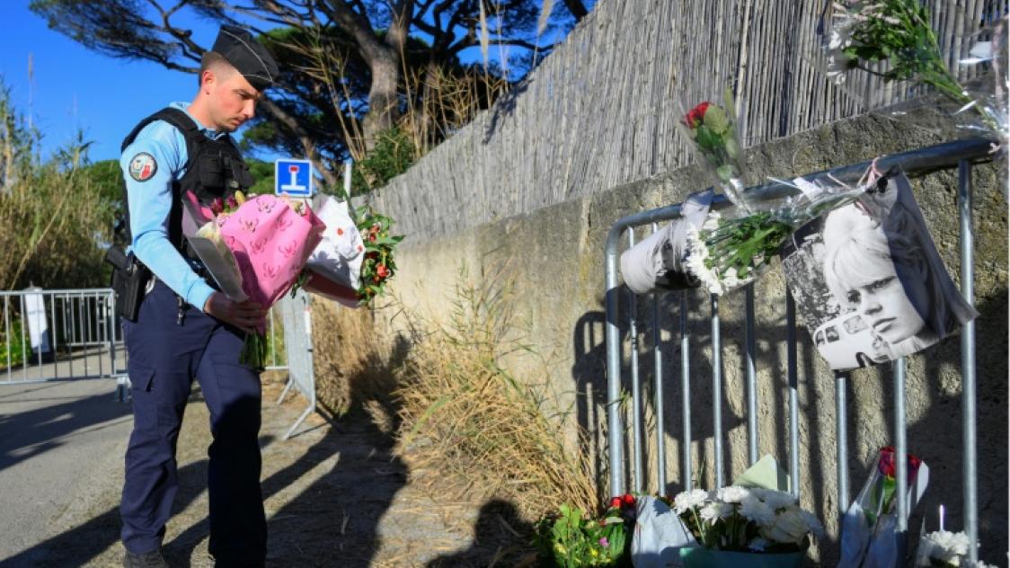 Sur le chemin de La Madrague à Saint-Tropez, hommages simples et sincères à "BB"