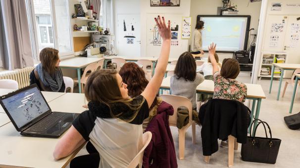 datant plus difficile après le Collège