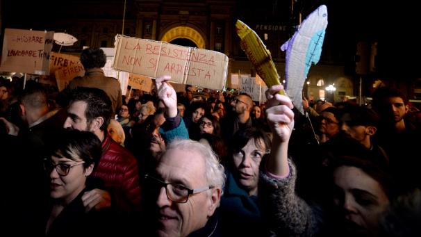 L Ancien Ministre Pierre Joxe Face A De Nouvelles Accusations D