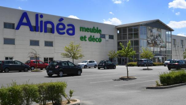 Clinique Terre De France Cormontreuil 51 Les Zelles Fenetre Pvc Et Aluminium