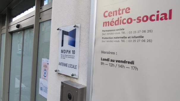 Allocations Sociales Journal L Est Eclair Abonne
