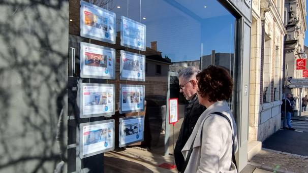 Pour pouvoir se loger dans le centre-ville de Charleville-Mézières, il faut bien souvent se montrer patient.