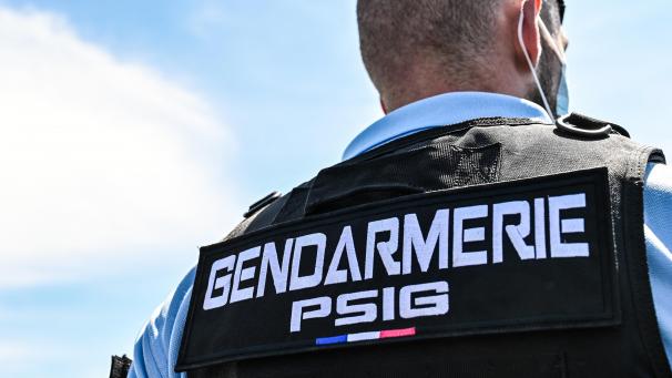 À Vitry-le-François, sept gendarmes adjoints volontaires ont été remplacés par des sous-officiers.