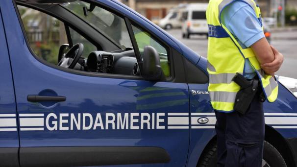 Les gendarmes sont intervenus pour déterminer les circonstances de l’accident.