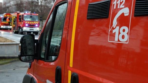 Un conducteur, 39 ans, seul occupant du véhicule, retourné sur le toit, a été évacué vers l’hôpital de Charleville-Mézières.
