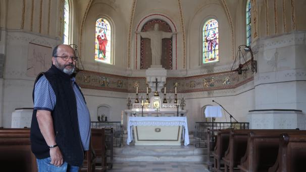 Serge Camacho estime que l’église de sa commune est un lieu qu’il faut à tout prix préserver, indépendamment des croyances de chacun.