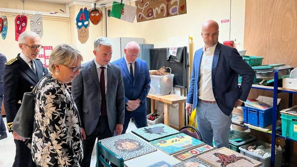 Le ministre des Solidarités, de l’Autonomie et des Personnes handicapées, Jean-Christophe Combe, a visité l’institut Geneviève-Caron le 26 mai.