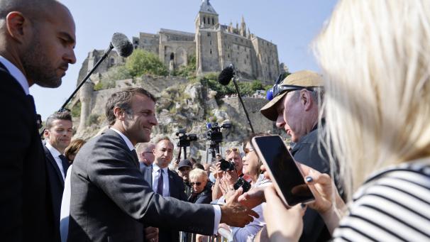 Au Mont-Saint-Michel, Emmanuel Macron a fait référenec à l’esprit de résistance et de résilience des Français.