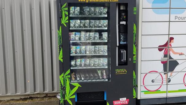 Un distributeur automatique de CBD tel qu’il pourrait bientôt s’en trouver à Vitry-le-François.