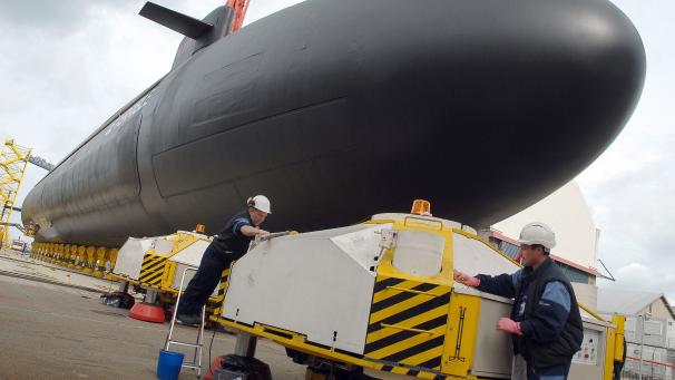 Le Terrible est l’un des quatre sous-marins nucléaires lanceurs d’engins. Avec Le Triomphant, Le Téméraire et Le Vigilant, il constitue la composante océanique de la dissuasion nucléaire française.