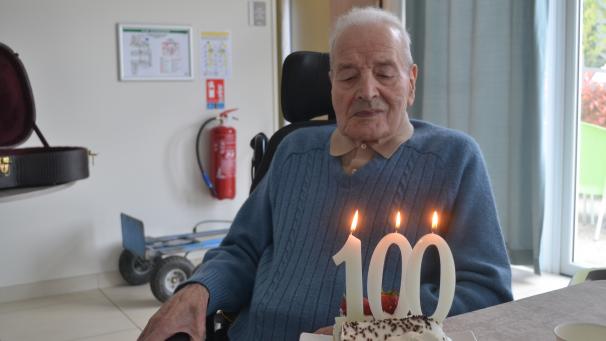 Alfonso Del Pizzo a célébré ses 100 ans samedi 27 avril 2024, à Revin.