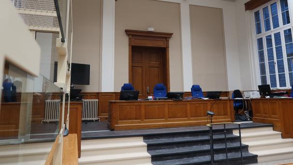 Ce prévenu est venu trois fois en moins de 15 jours à la barre du tribunal. Il y reviendra le 6 février prochain.
