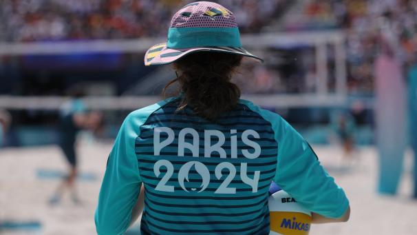 Des uniformes de Paris-2024 seront notamment mis en vente lors de ces braderies.