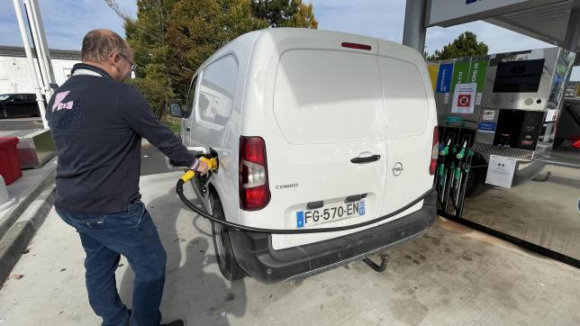 Ce lundi 10 octobre 2022, 36 000 litres de carburant ont été livrés au Leclerc à Sézanne.