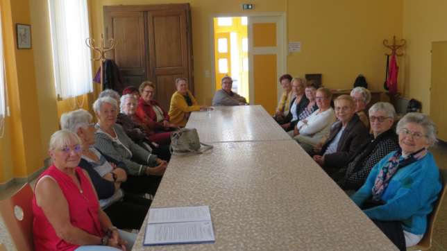 Une rencontre entre veuves et femmes d’anciens combattants s’est tenue à la Grange-aux-Bois