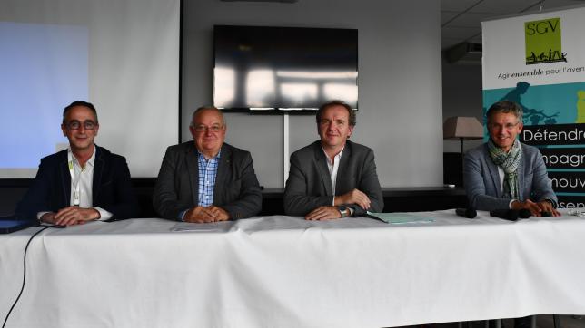Pascal Bobillier-Monnot, Christophe Pernet, Maxime Toubart et Laurent Panigai sont revenus sur la récolte 2022 en conférence de presse, au VitiVini.