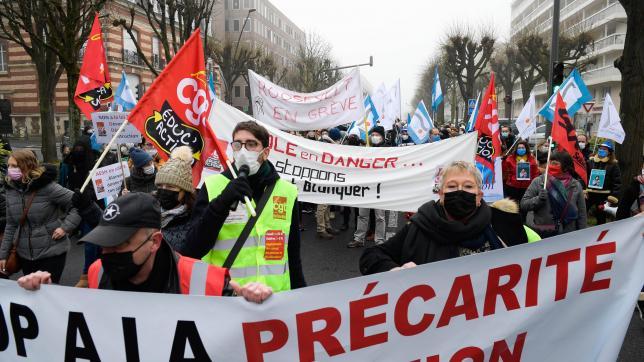 Manifestation d’enseignants, à Reims le 13 janvier 2022.