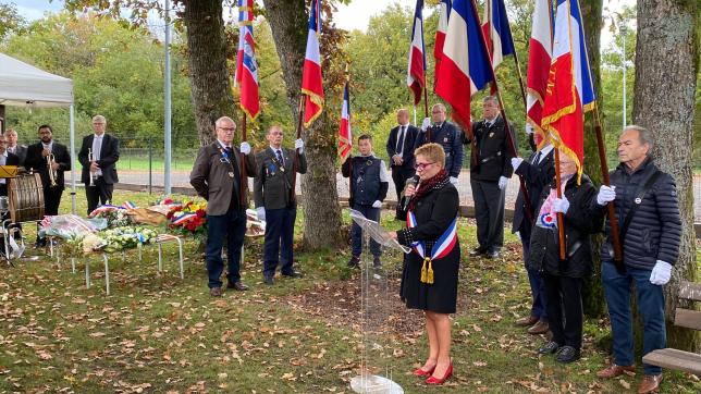 Elisabeth Bonillo, maire des Mazures, a prononcé un discours lors de la cérémonie d’hommage aux martyrs du Judenlager.