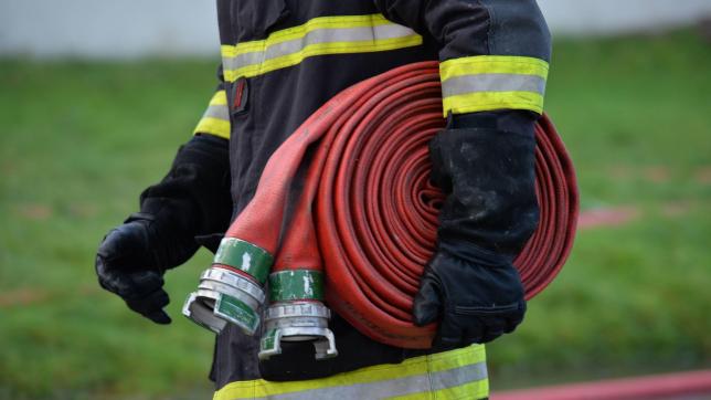 Les pompiers de Signy-le-Petit ont éteint un incendie à La Neuville-aux-Joûtes, ce mardi 1er novembre.