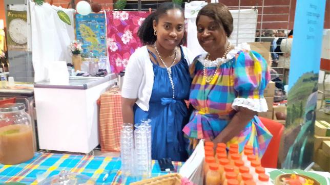 Mindy Belliard et Tania Blondeau ont partagé leur amour des produits de la Martinique, lors du salon des Vins et saveurs, qui s’est déroulé ce week-end, aux Mazures.