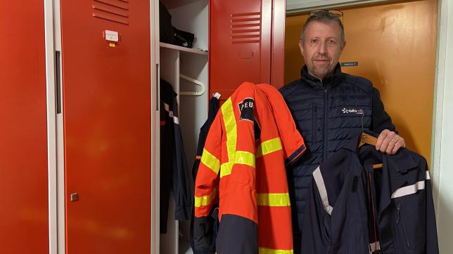 Didier Borgniet a essayé une tenue de pompier pour la première fois lundi.