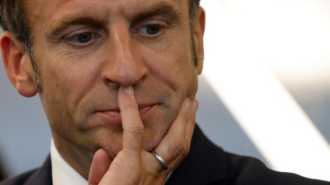 Emmanuel Macron veut rassembler son gouvernement.