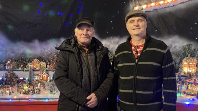 Pierre Vifdargent et Marc Manchon, un Aubois et un Ch’ti, partagent une même passion pour l’univers de Noël.