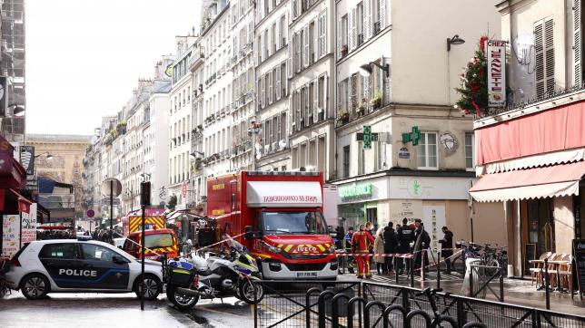 Une attaque raciste a fait trois morts et trois blessés ce vendredi midi dans le 10e arrondissement de Paris.