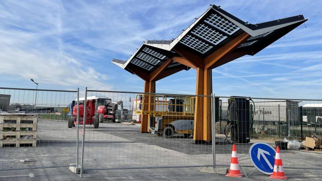 15 minutes suffisent pour recharger 80 % de batterie pour les propriétaires de voitures électriques sur les aires de Valmy, sur l’autoroute A4.