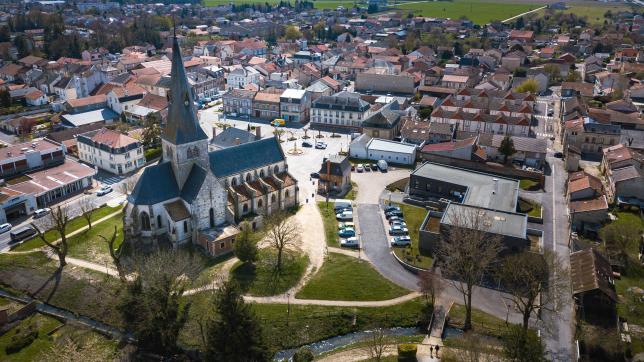 Après Epernay, la Ville de Suippes est la seconde à conventionner avec l’Etablissement public foncier du Grand Est qui a dirigé l’étude de revitalisation.