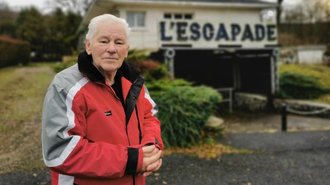 Quarante ans après avoir racheté les 650 m2 de L’Escapade, discothèque de Gespunsart (Ardennes), Pierre Dupuis, qui fêtera ses 86 ans en avril, n’entend pas raccrocher.