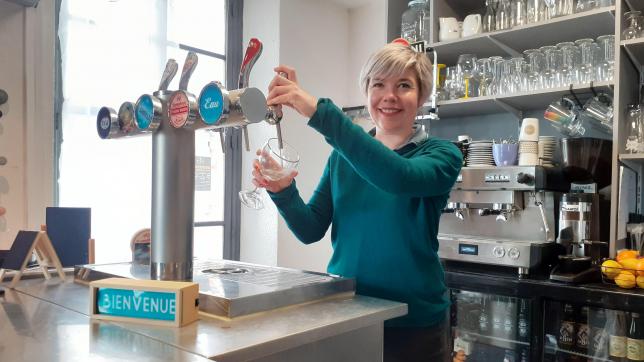 Après 15 années en tant que commerciale, Séverine Hurni va devenir gérante de bar, à Jessains. Un projet de longue date qu’elle concrétise enfin.