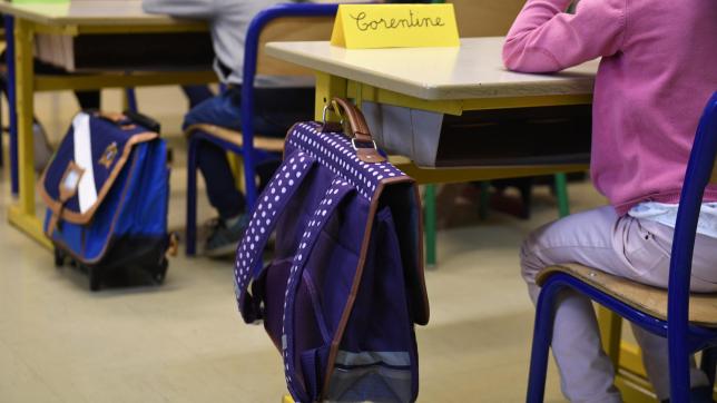 À l’école primaire, une forte baisse démographique est à nouveau attendue, avec une diminution d’effectifs de quelque 63700 élèves