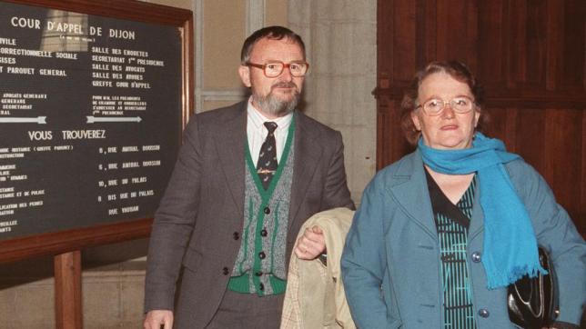 Albert et Monique Villemin en 1988 devant la cour d’appel de Dijon.