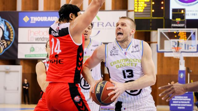 Djordje Milosevic et le Champagne Basket sont tombés sur une équipe d’Aix-Maurienne très physique.
