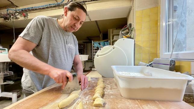 Serge Drouard, artisan boulanger de Barbonne-Fayel, a écrit aux politiciens locaux. Un seul lui a répondu.