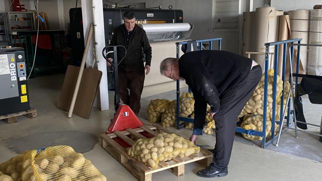 Deux semaines auront suffi pour distribuer les deux tonnes de pommes de terre.