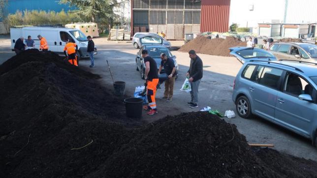 Plusieurs tonnes de compost seront à nouveau distribuées gratuitement par le Grand Reims.