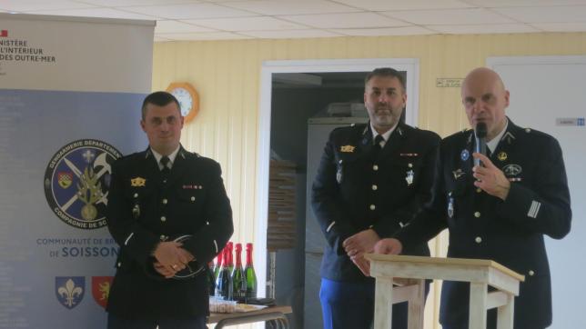 Frédéric Jeanne Dit Fouque (au centre) a annoncé qu’il cèdera son poste le 16 juillet à Romain Mathieu (à gauche), avec l’assentiment de Thierry Leclère.