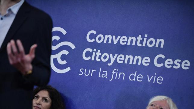 La convention cioyenne permet aux Français de se retrouver au coeur de la politique.