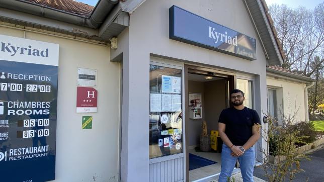Jadhav Deep, directeur de l’hôtel Kyriad à Sedan, s’inquiète de la concurrence d’un nouvel hôtel-restaurant à quelques centaines de mètres de son établissement.